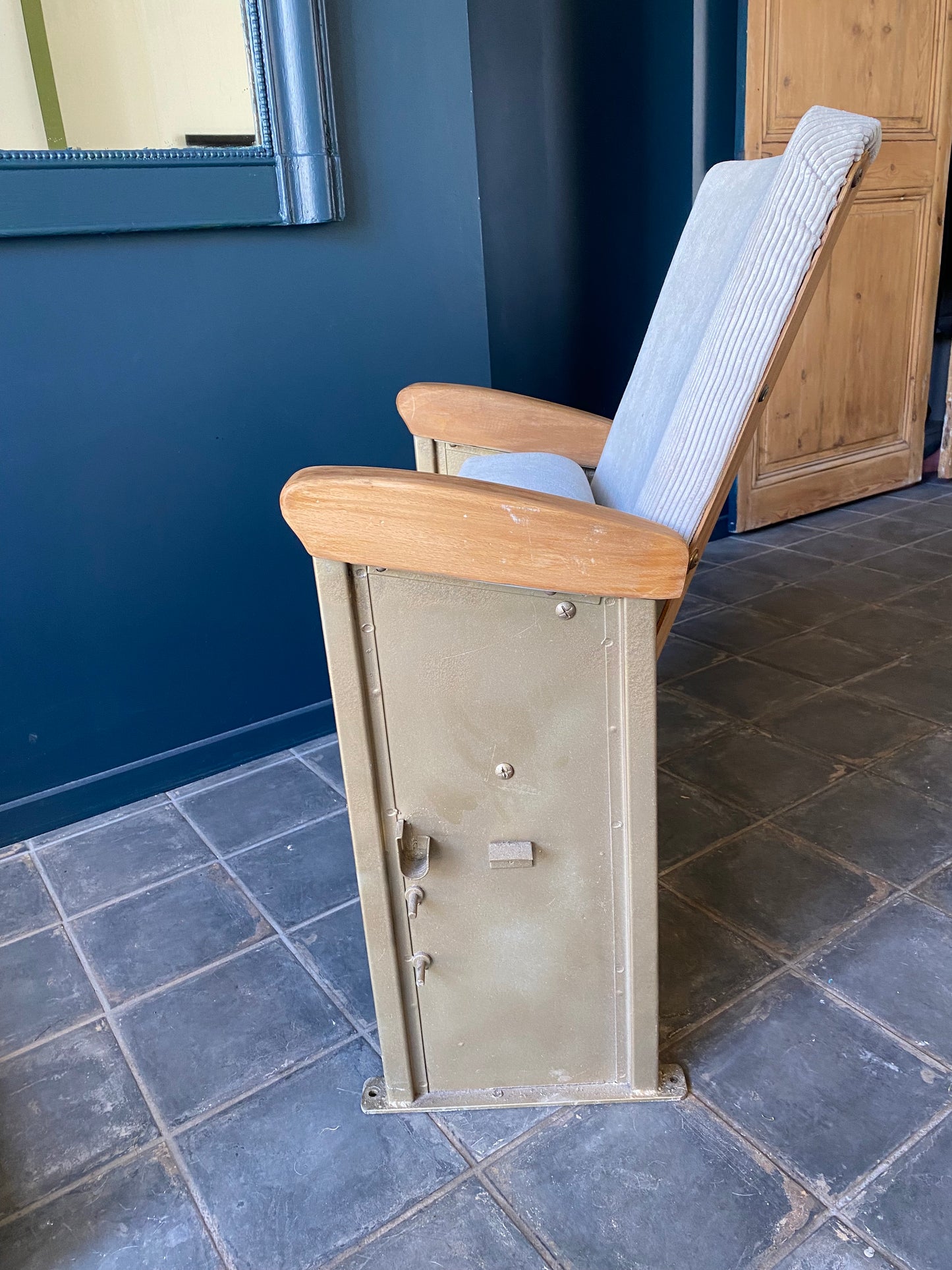 VICTOR : Fauteuil de Cinéma Vintage - Ambiance Chic