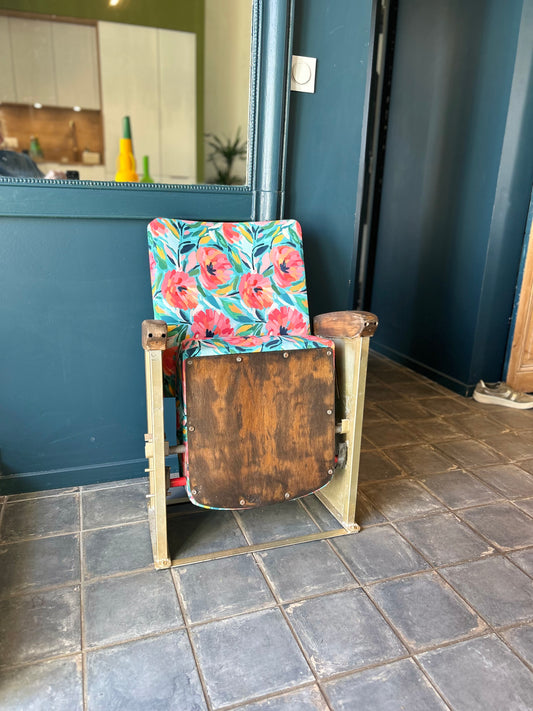 Pivoines - Fauteuil de Cinéma Vintage - L’Authentique Élégance
