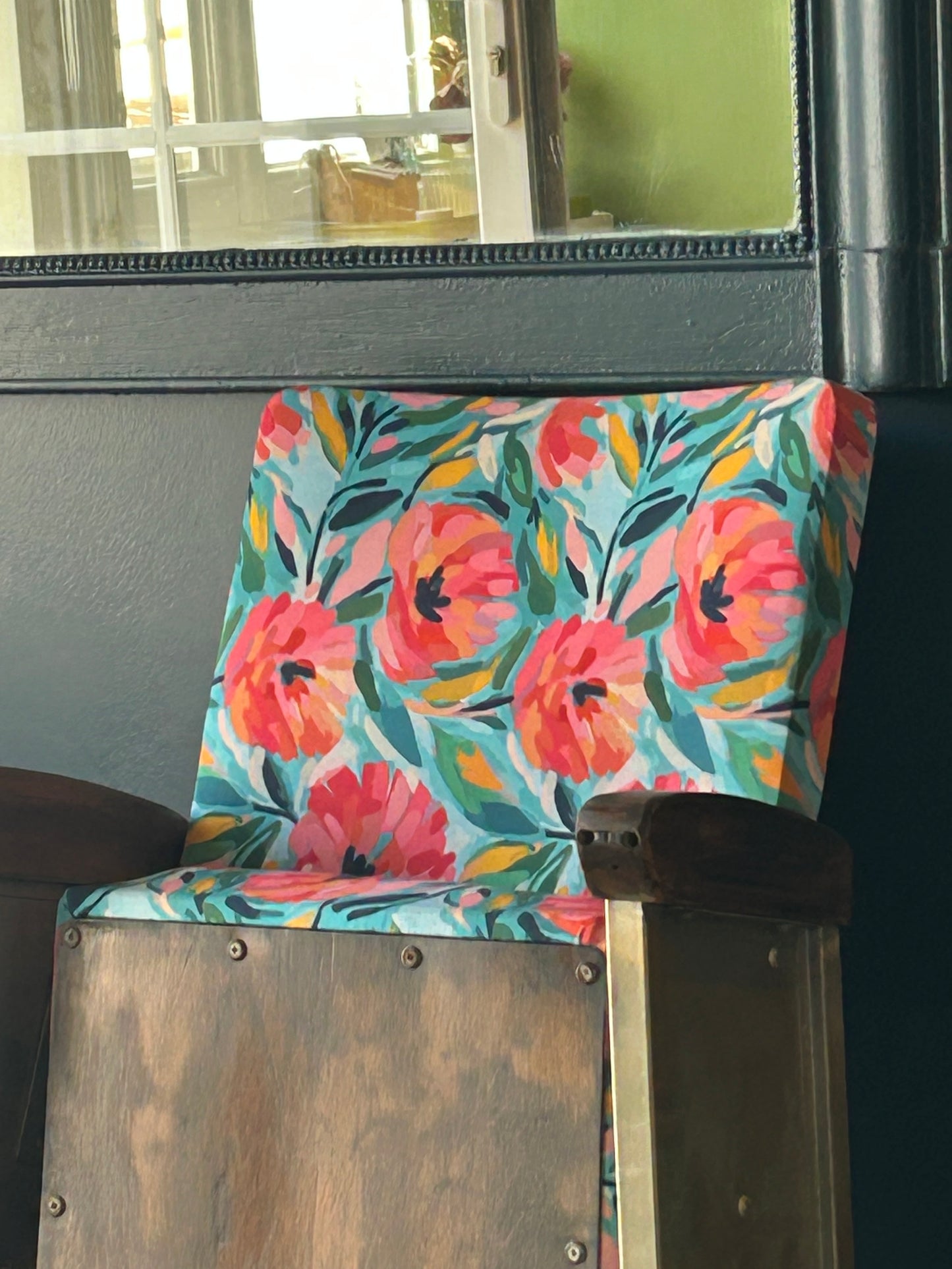 Pivoines - Fauteuil de Cinéma Vintage - L’Authentique Élégance